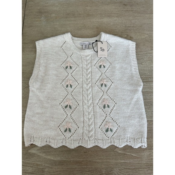 Sincerely Jules Sweaters - NWT Sincerely Jules VTG Crop Sleeveless Sweater Vest Floral Grannycore size XL